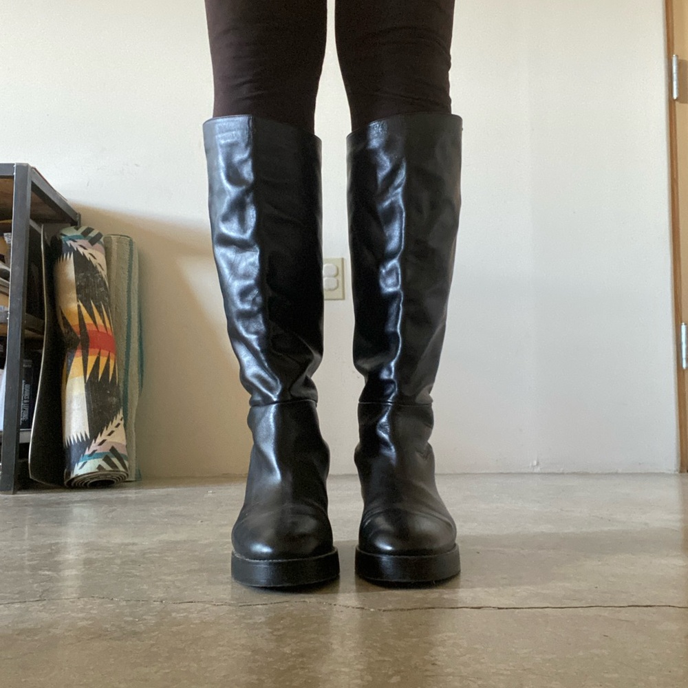 Zara Black Knee-High Women's Boots